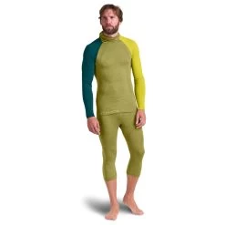 Ortovox 120 Comp Light Hoody - Merino Base Layer 6 Ortovox 120 Comp Light Hoody - Merino Base Layer -Ortovox Outdoor ortovox 120 comp light hoody merino base layer detail 3