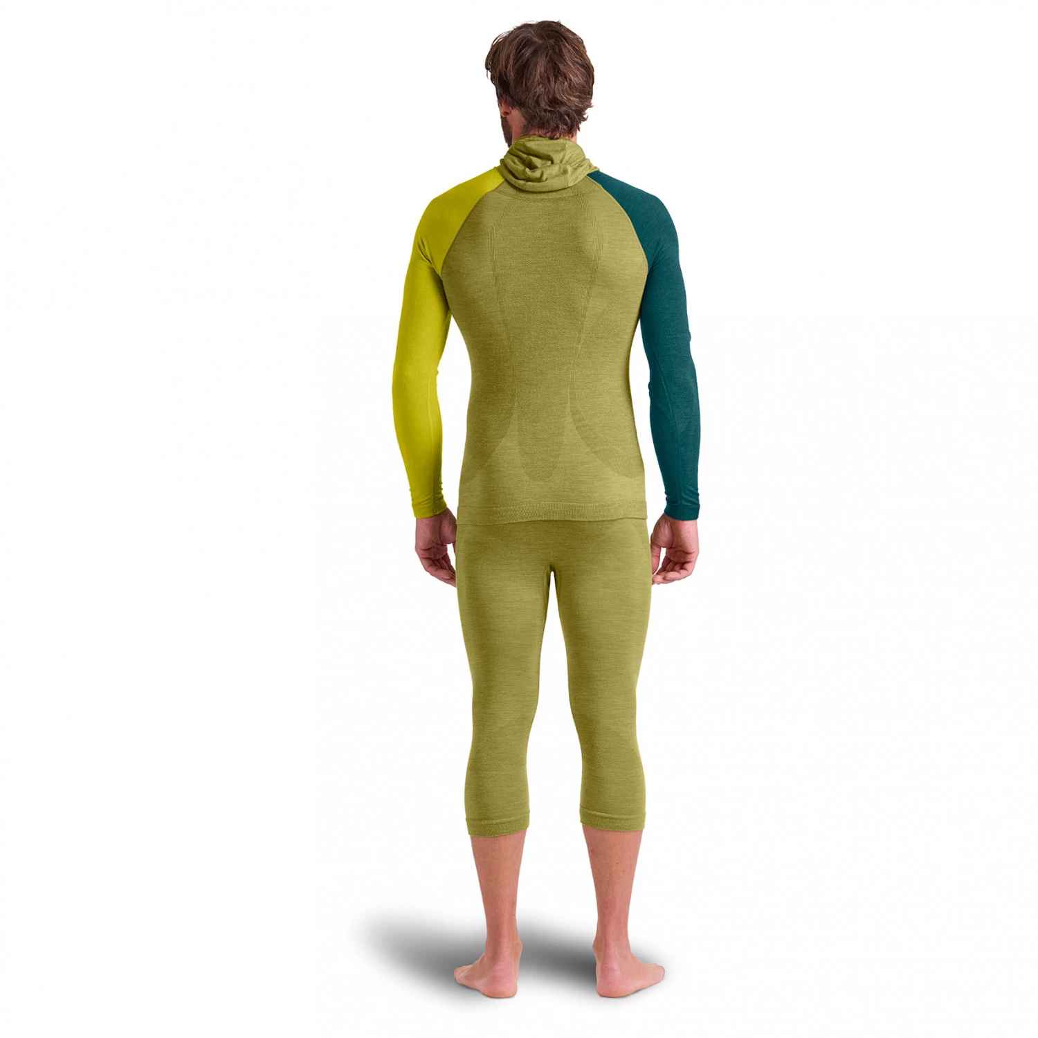 Ortovox 120 Comp Light Hoody - Merino Base Layer 4 Ortovox 120 Comp Light Hoody - Merino Base Layer - Image 4