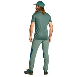 Ortovox 120 Cool Tec Mountain Logo T-Shirt - Merino Shirt -Ortovox Outdoor ortovox 120 cool tec mountain logo t shirt merino shirt detail 3