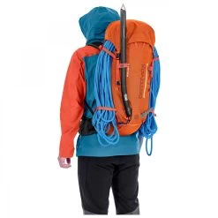 Ortovox Peak Light 32 - Mountaineering Backpack -Ortovox Outdoor ortovox peak light 32 mountaineering backpack bf detail 11